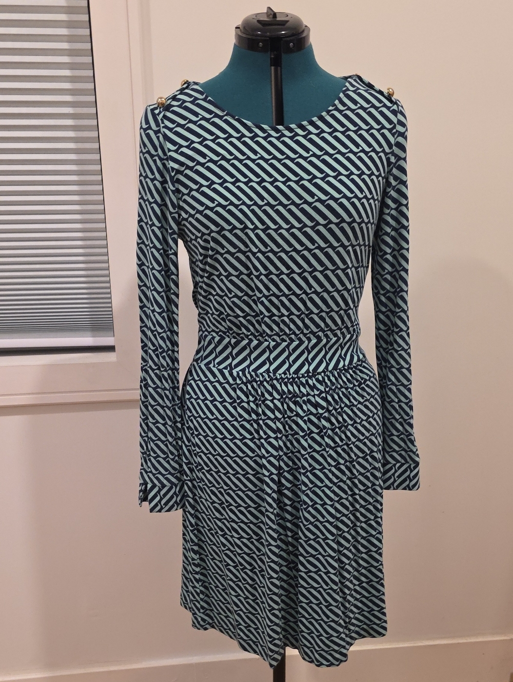 Vineyard Vines Women's Blue Patterned Long-Sleeve Fit & Flare Dress
